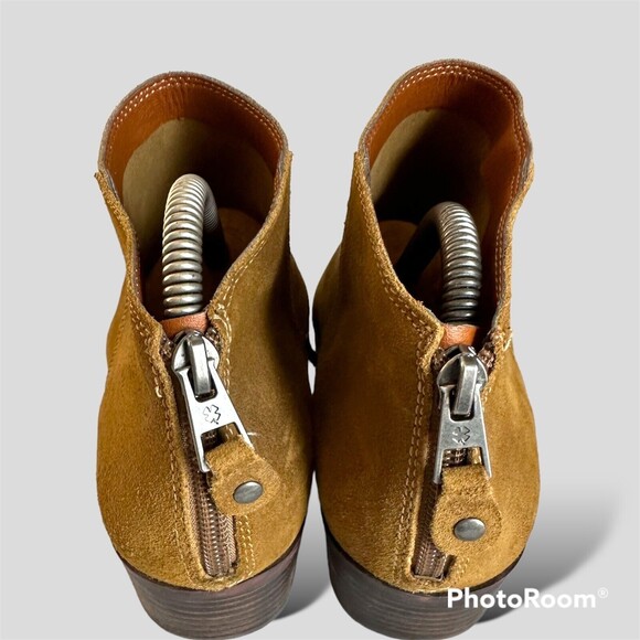 Lucky Brand Women's Lk-Bremma Brown Suede Back Zipper Ankle Boots Size 9 M/ 39 - Picture 4 of 10